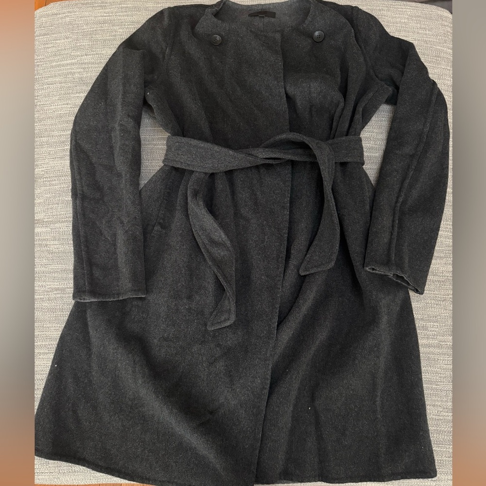 Uniqlo Elegant Black Women's Trench Coat